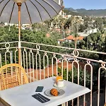 מלון Luff Boutique - Adult Only 3*